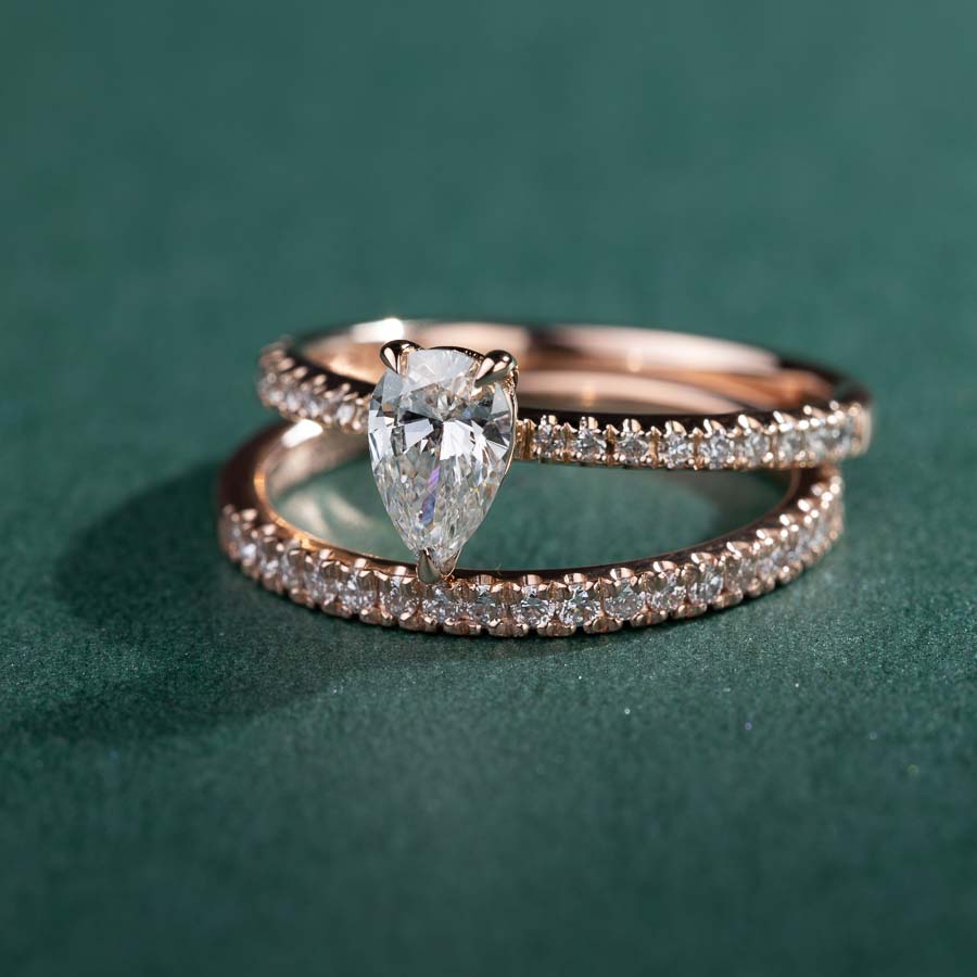 Lab Grown Diamond rings pear shape